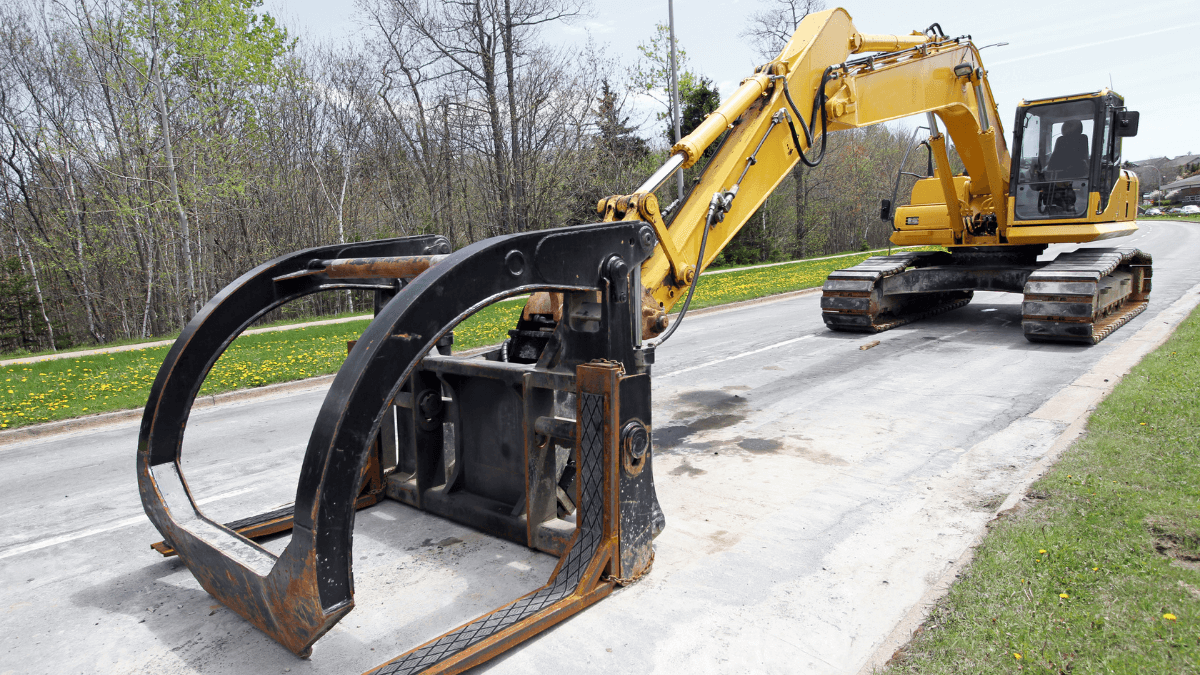 Must-Have Attachments for Your Excavator Machine